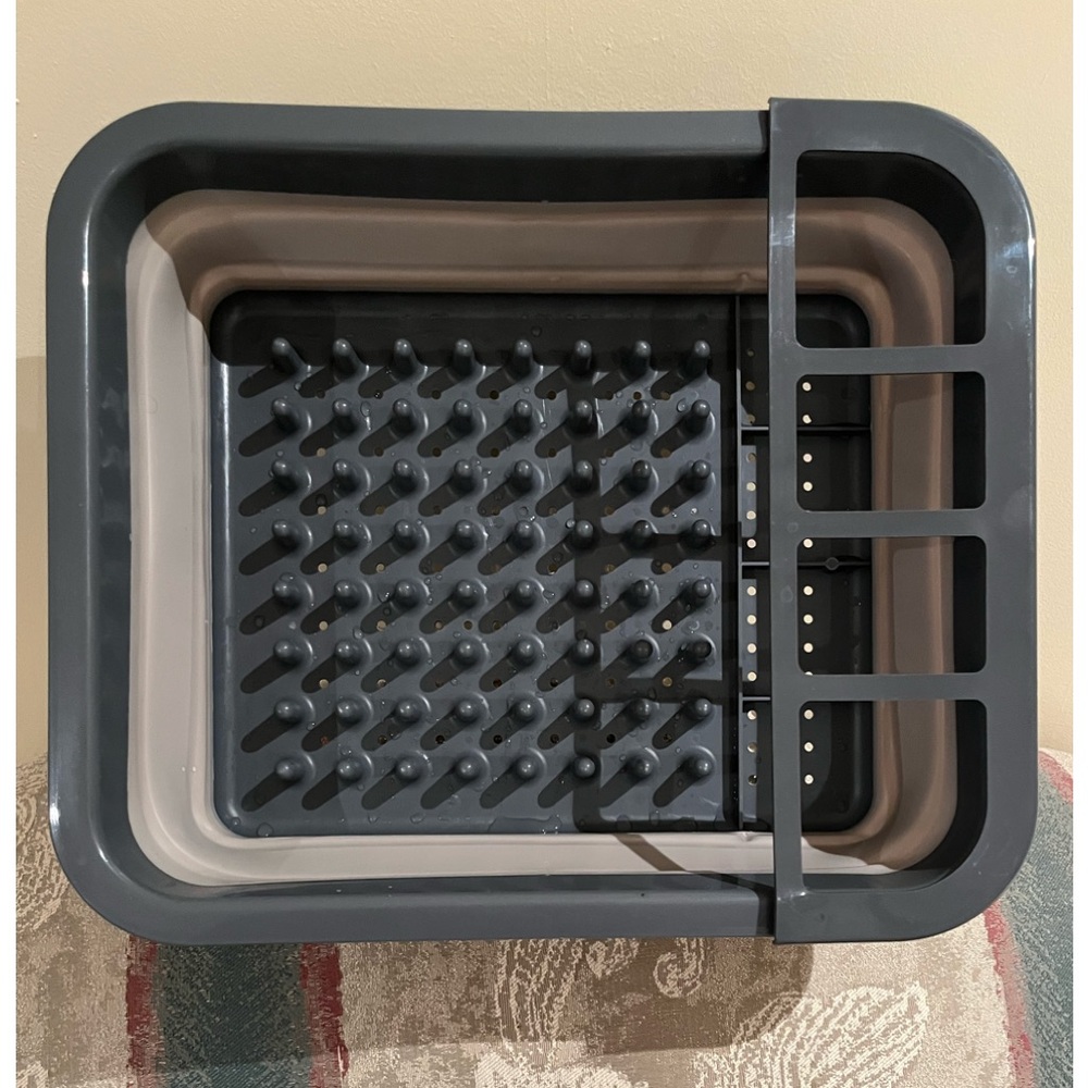 Collapsible Gray Silicone Dish Rack